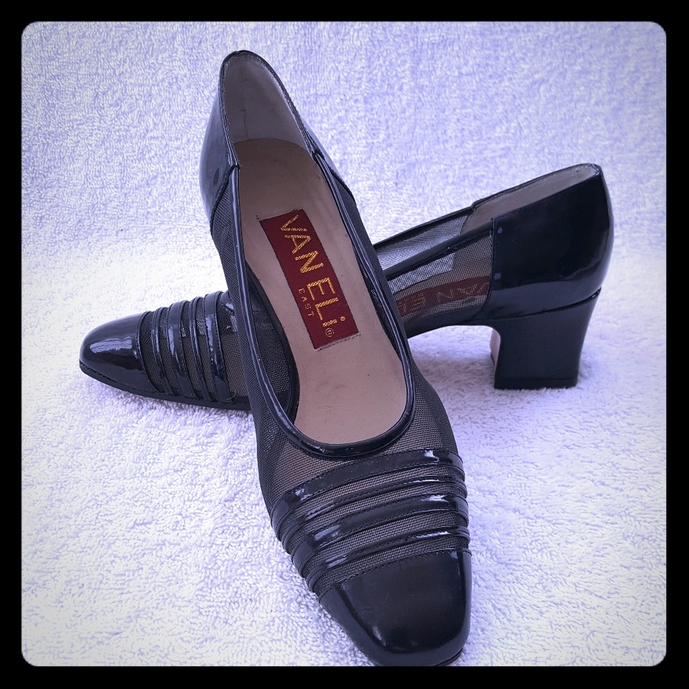 Van Eli Patent Leather and Mesh Heels